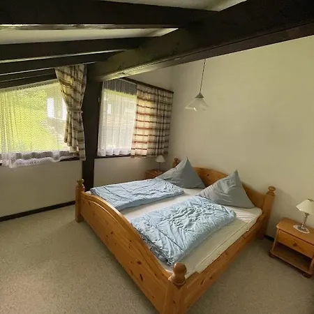 Zirbelweg Apartment *